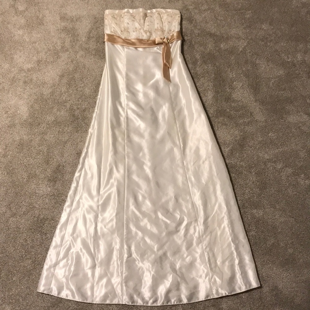 Jessica McClintock White/Gold Formal Prom Dress